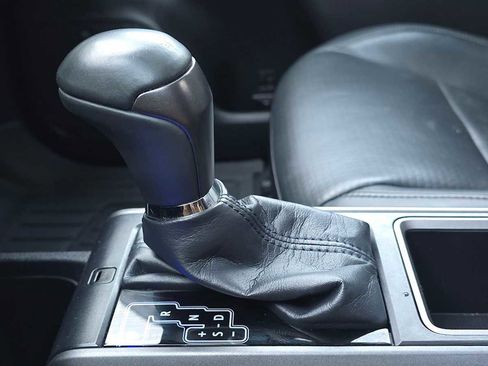 Used 2020 Toyota Tacoma TRD Off-Road image 30