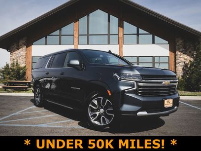 Used 2021 Chevrolet Suburban LT w/ LT Signature Package