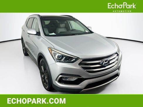 Used 2017 Hyundai Santa Fe Sport FWD image 1