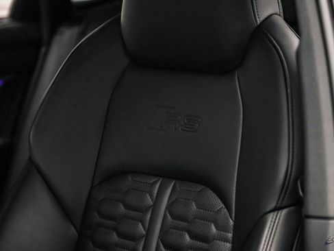 Used 2023 Audi RS 6 w/ Black Optic Package image 48