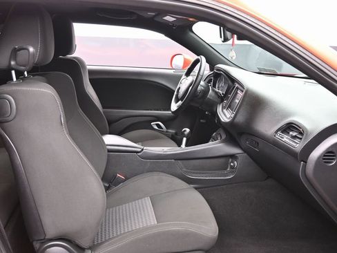 Used 2023 Dodge Challenger R/T image 34