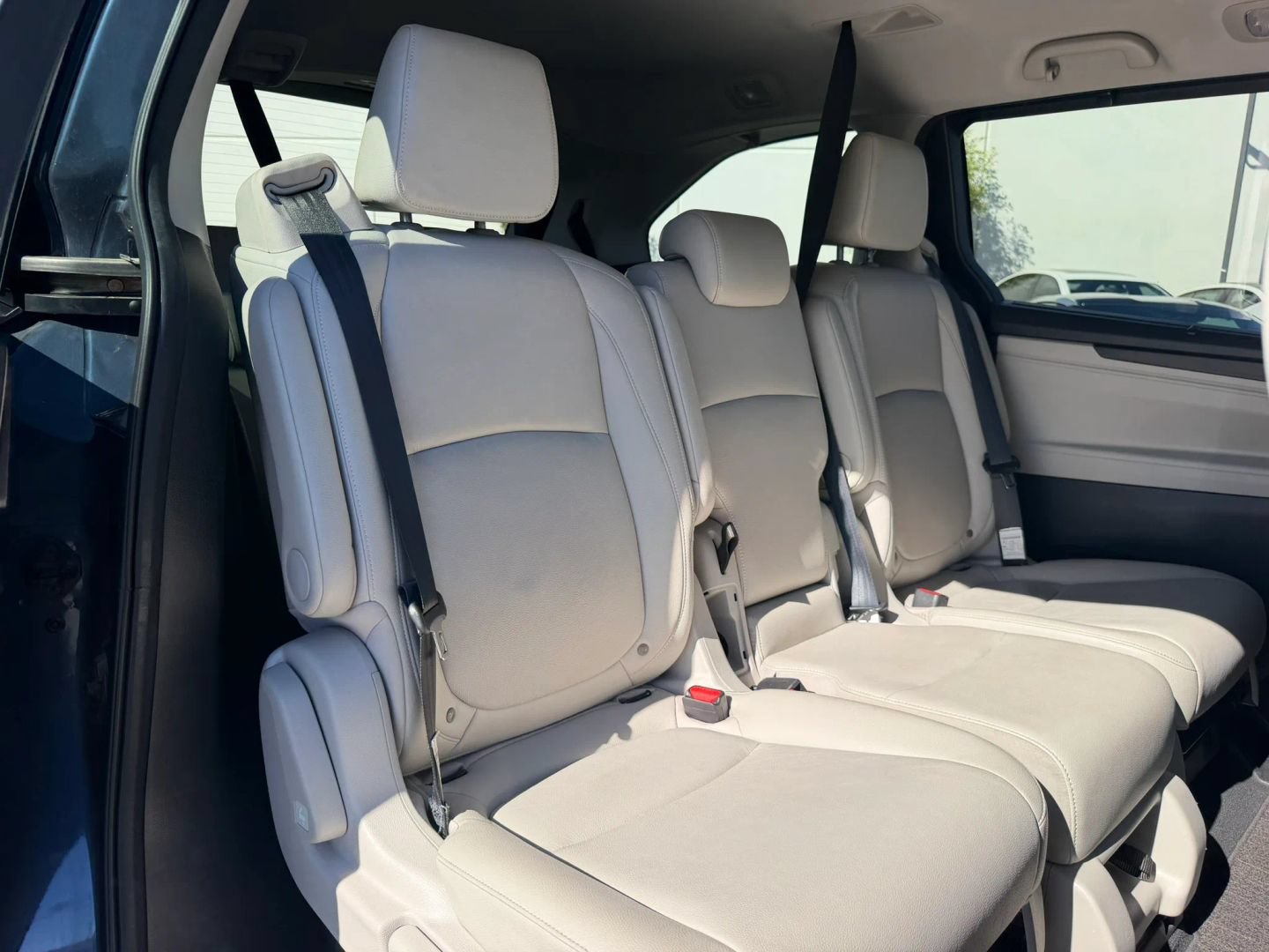 Used 2025 Honda Odyssey EX-L image 18