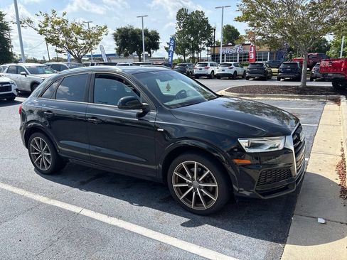 Used 2018 Audi Q3 2.0T Premium FWD image 2
