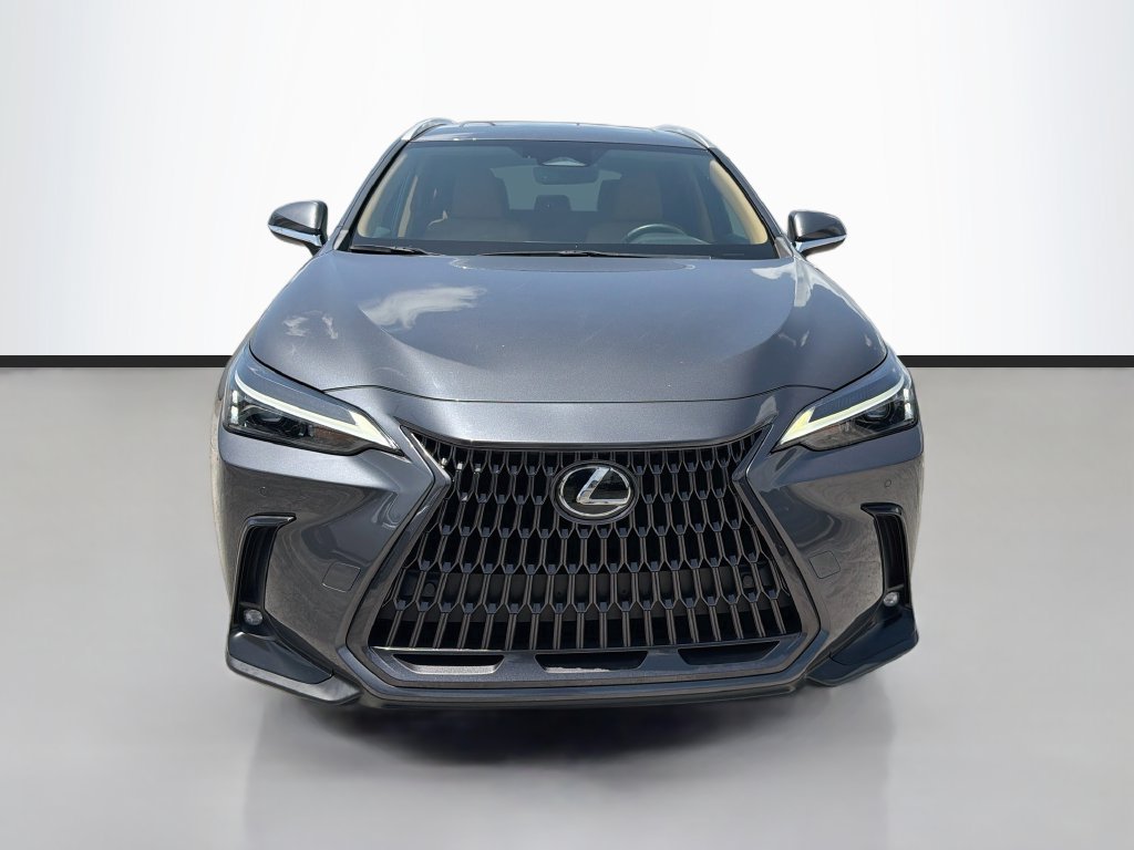 Used 2023 Lexus NX 250 FWD image 2