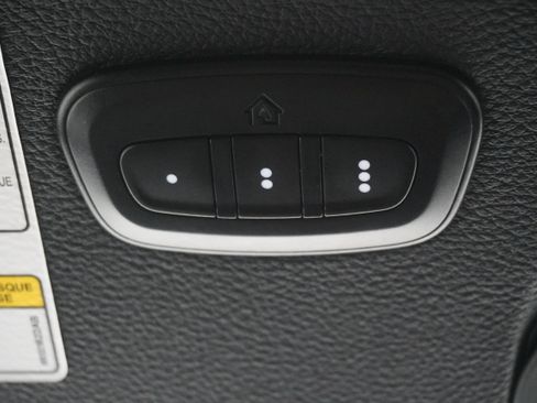 Used 2018 Jeep Wrangler Unlimited Sahara w/ LED Lighting Group image 23