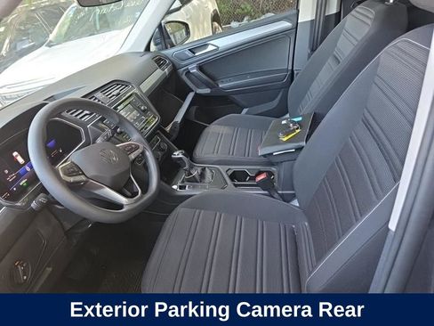 Used 2023 Volkswagen Tiguan S image 9