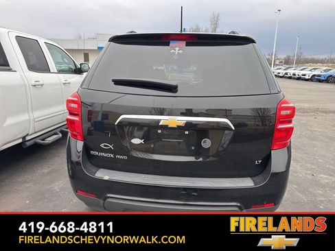 Used 2017 Chevrolet Equinox LT w/ Convenience Package image 3