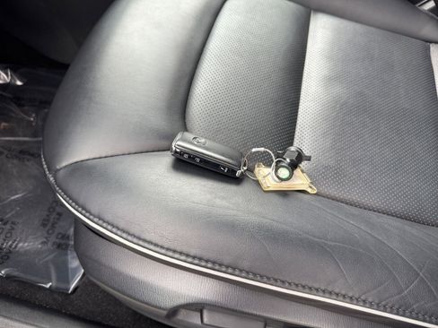 Used 2025 MAZDA CX-5 AWD 2.5 S w/ Select Package image 22