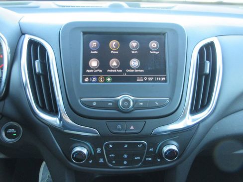 Used 2024 Chevrolet Equinox LT image 31