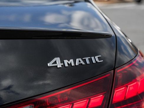 Certified 2024 Mercedes-Benz C 300 4MATIC Sedan image 9