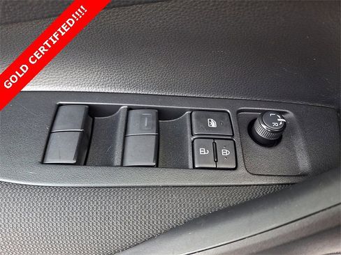 Certified 2025 Toyota Corolla LE image 26