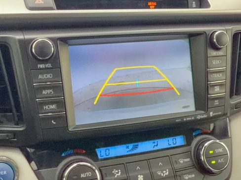 Used 2016 Toyota RAV4 Limited AWD/4WD image 24