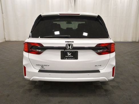 New 2026 Honda Odyssey Elite image 6