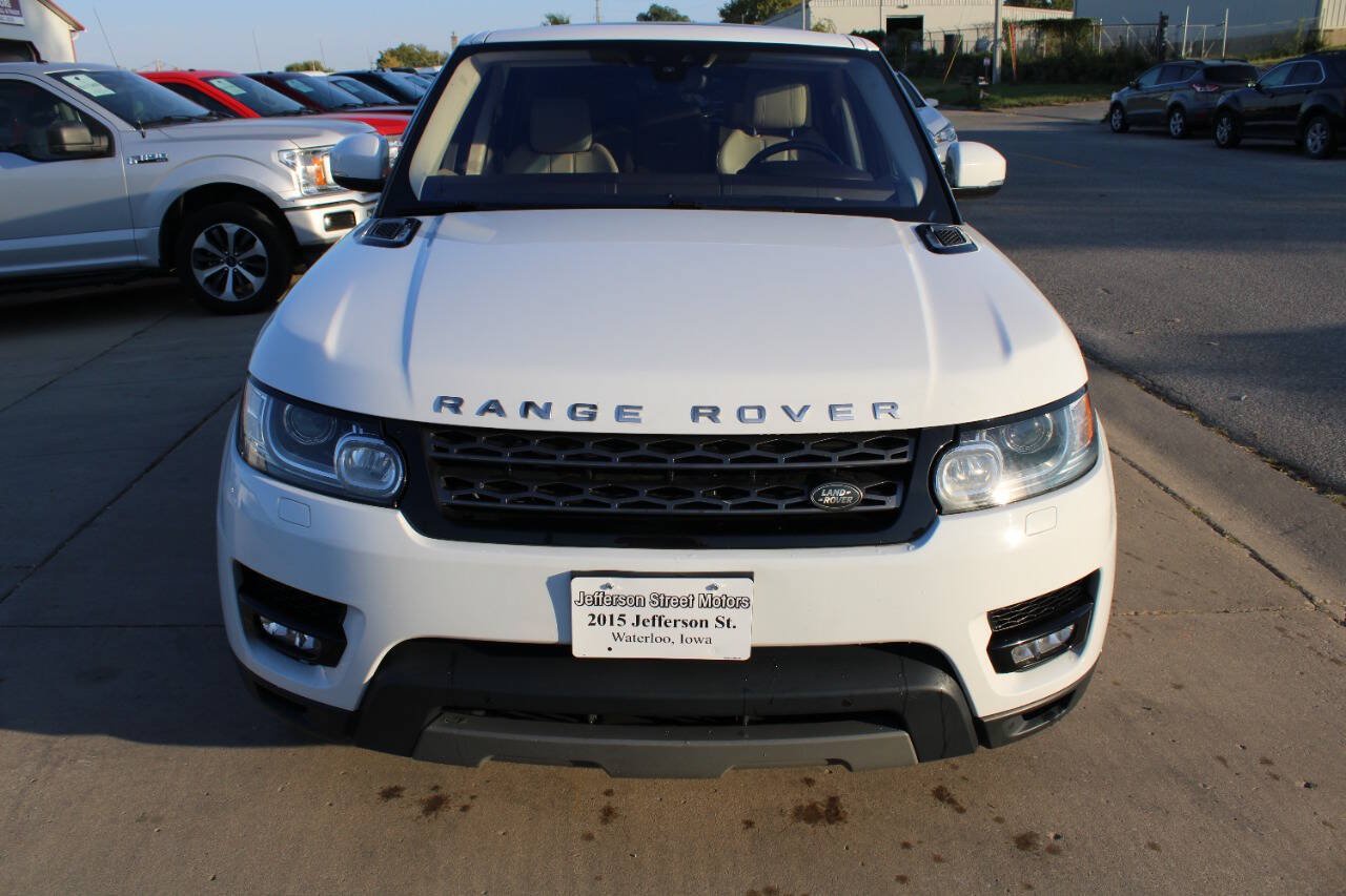 Used 2017 Land Rover Range Rover Sport SE AWD/4WD image 3