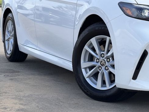Used 2026 Toyota Camry LE FWD image 12