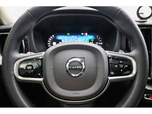 Used 2025 Volvo XC60 T8 Plus w/ Protection Package Premier AWD/4WD image 14