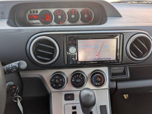 Used 2009 Scion xB w/ Release Series 6.0 FWD image 16