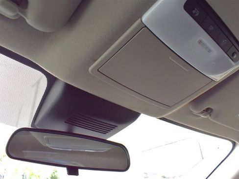 Used 2023 Nissan Sentra SV FWD image 18