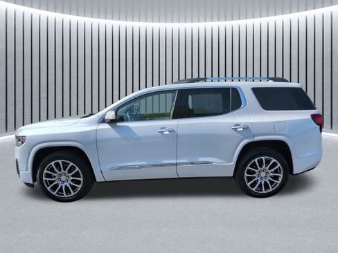 Certified 2023 GMC Acadia Denali w/ Denali Ultimate Package AWD/4WD image 13