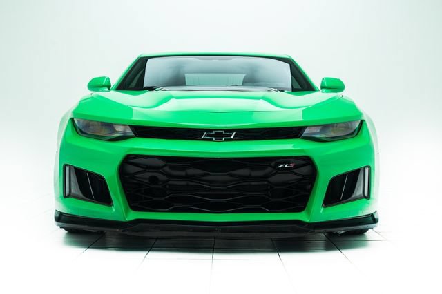 Used 2017 Chevrolet Camaro ZL1 RWD image 6