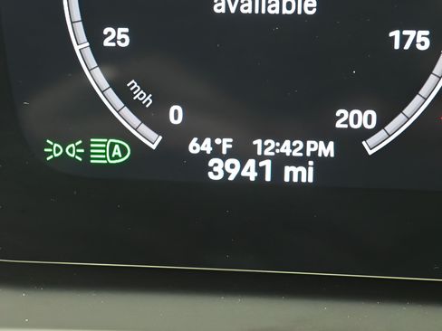 Certified 2025 Porsche Cayenne S AWD/4WD image 18