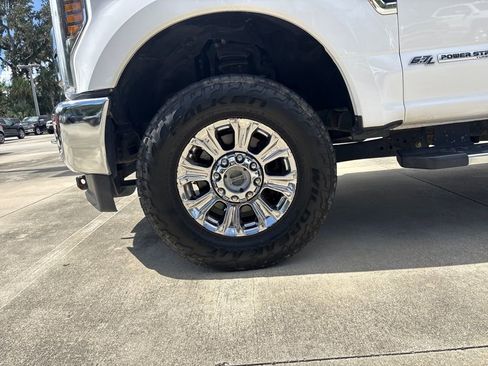 Used 2018 Ford F350 Lariat w/ Lariat Ultimate Package image 14