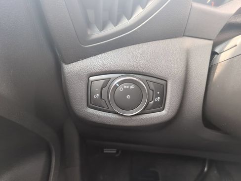 Used 2018 Ford Transit Connect XL FWD image 17