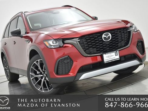 Certified 2025 MAZDA CX-70 Plug-In Hybrid w/ Premium Pkg image 4