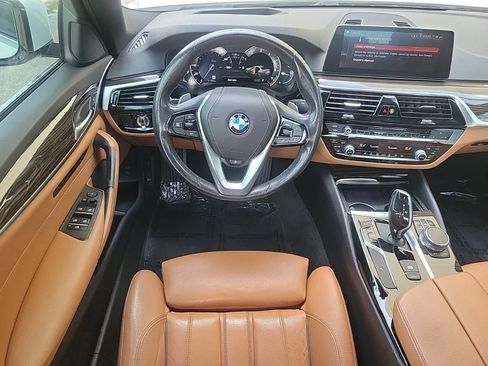 Used 2019 BMW 540i RWD image 16