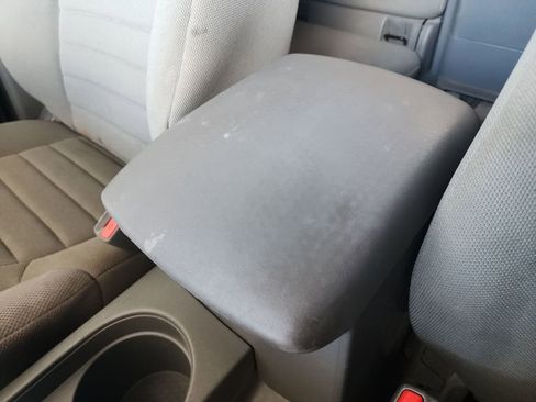 Used 2021 Nissan Frontier S image 28