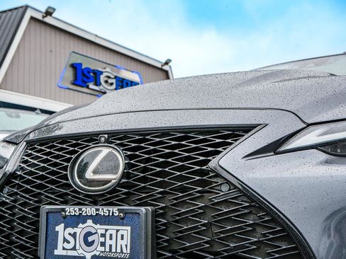 Used 2023 Lexus IS 500 image 11