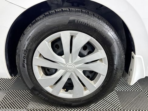 Used 2024 Nissan Versa S image 36