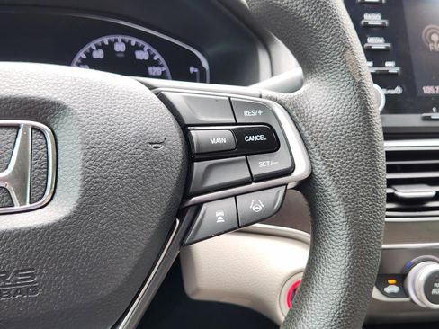 Used 2018 Honda Accord LX image 22