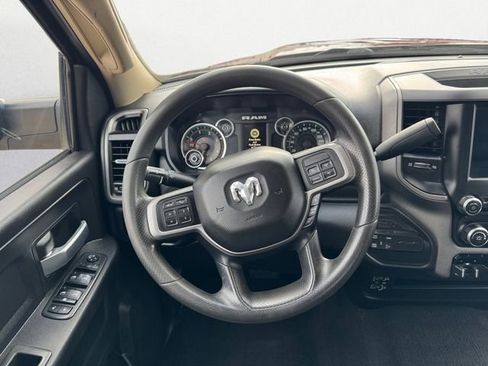 Used 2019 RAM 2500 Tradesman image 12