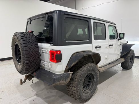 Used 2019 Jeep Wrangler Unlimited Sahara w/ Dual Top Group image 6