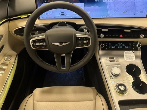 New 2026 Genesis GV70 2.5T Advanced AWD/4WD image 14