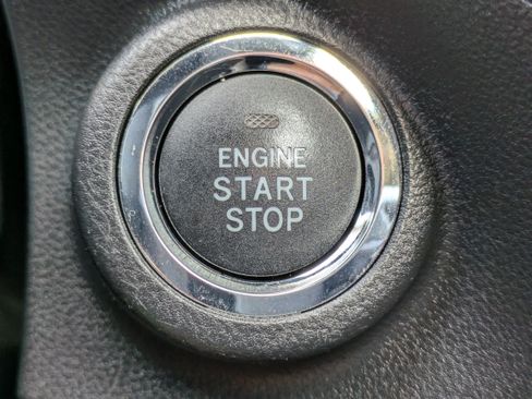 Used 2022 Subaru Forester Limited w/ Popular Package #2 image 35