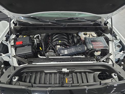 Used 2025 GMC Sierra 1500 AT4 w/ AT4 Premium Package AWD/4WD image 32