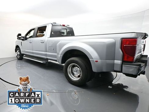 Used 2022 Ford F350 Lariat w/ Lariat Ultimate Package image 5
