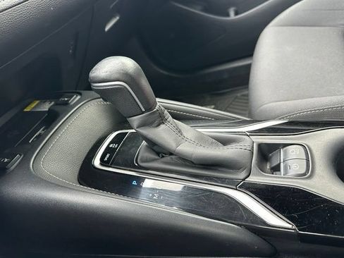 Used 2019 Toyota Corolla SE FWD image 28