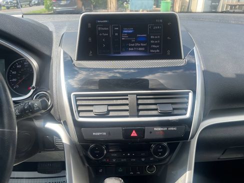 Used 2018 Mitsubishi Eclipse Cross SEL AWD/4WD image 30