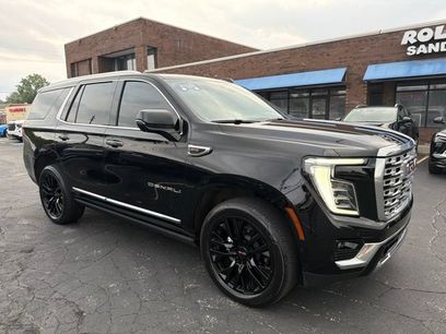 Used 2025 GMC Yukon Denali w/ Sun & Power Step Package