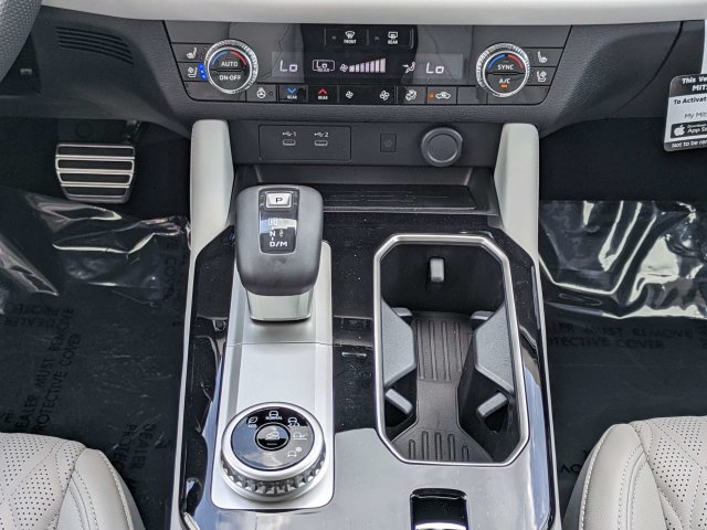 New 2026 Mitsubishi Outlander SEL FWD image 19