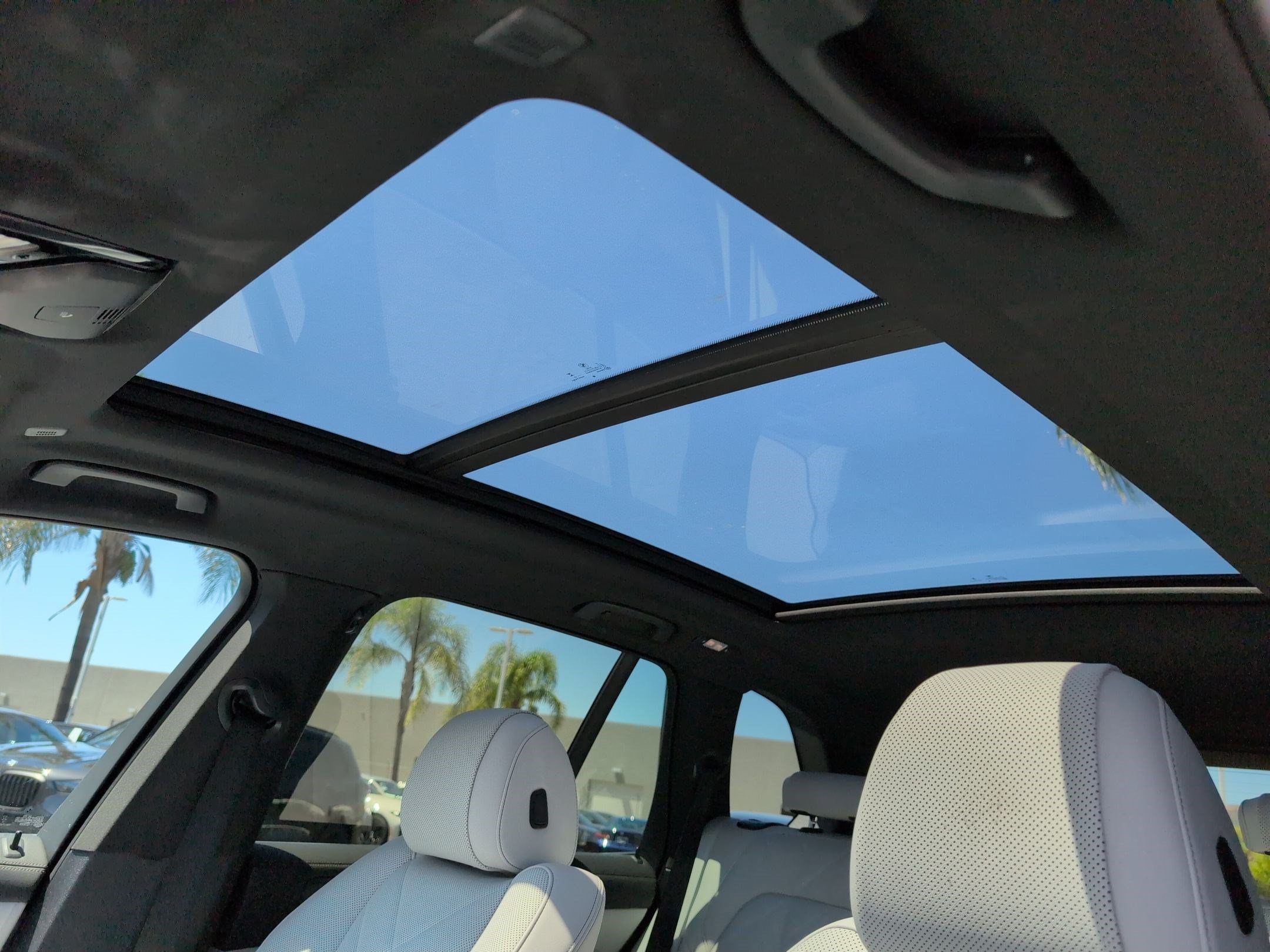 Used 2024 BMW X5 sDrive40i w/ Premium Package RWD image 28