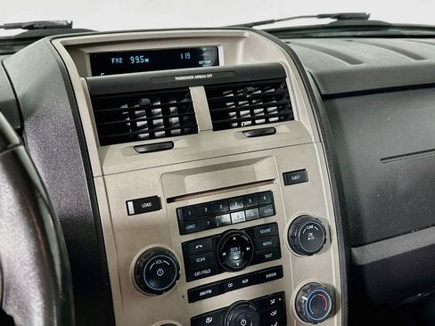 Used 2011 Ford Escape XLT w/ 202A Rapid Spec Order Code FWD image 13
