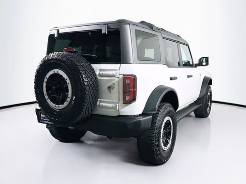Used 2023 Ford Bronco Big Bend w/ Sasquatch Package AWD/4WD image 9