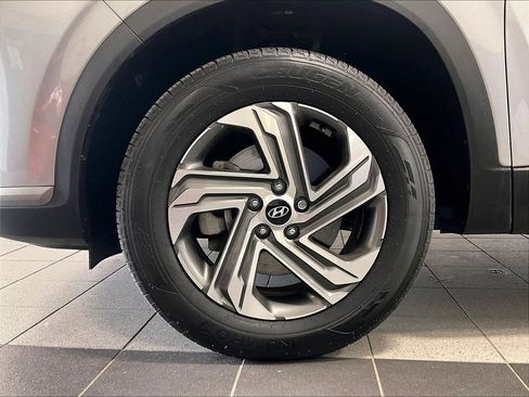 Used 2023 Hyundai Santa Fe SE AWD/4WD image 7