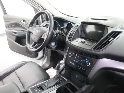 Used 2018 Ford Escape SEL AWD/4WD image 24