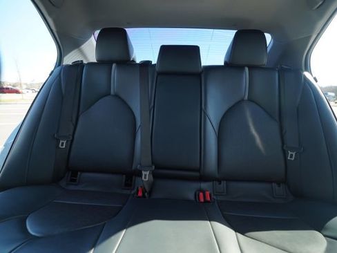 Used 2020 Toyota Camry XSE image 33