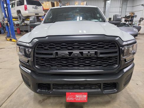 Used 2023 RAM 2500 Tradesman AWD/4WD image 3